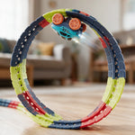 Looping Track car circuit - Vignette | Royaume Montessori - Jouets Educatifs Montessori