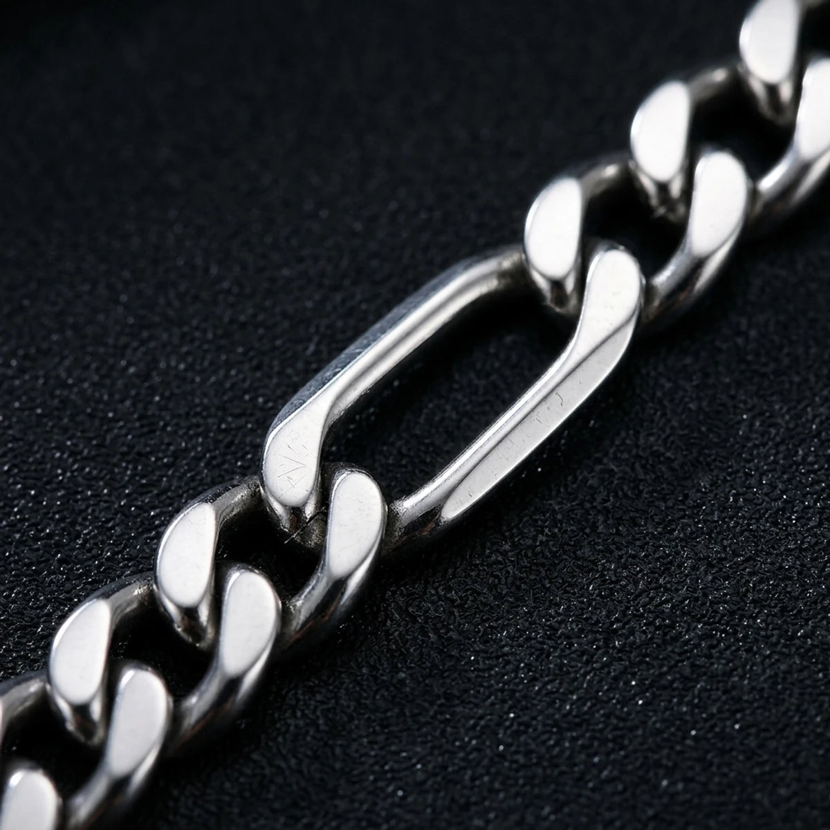 Maillons polis du bracelet bebe en acier