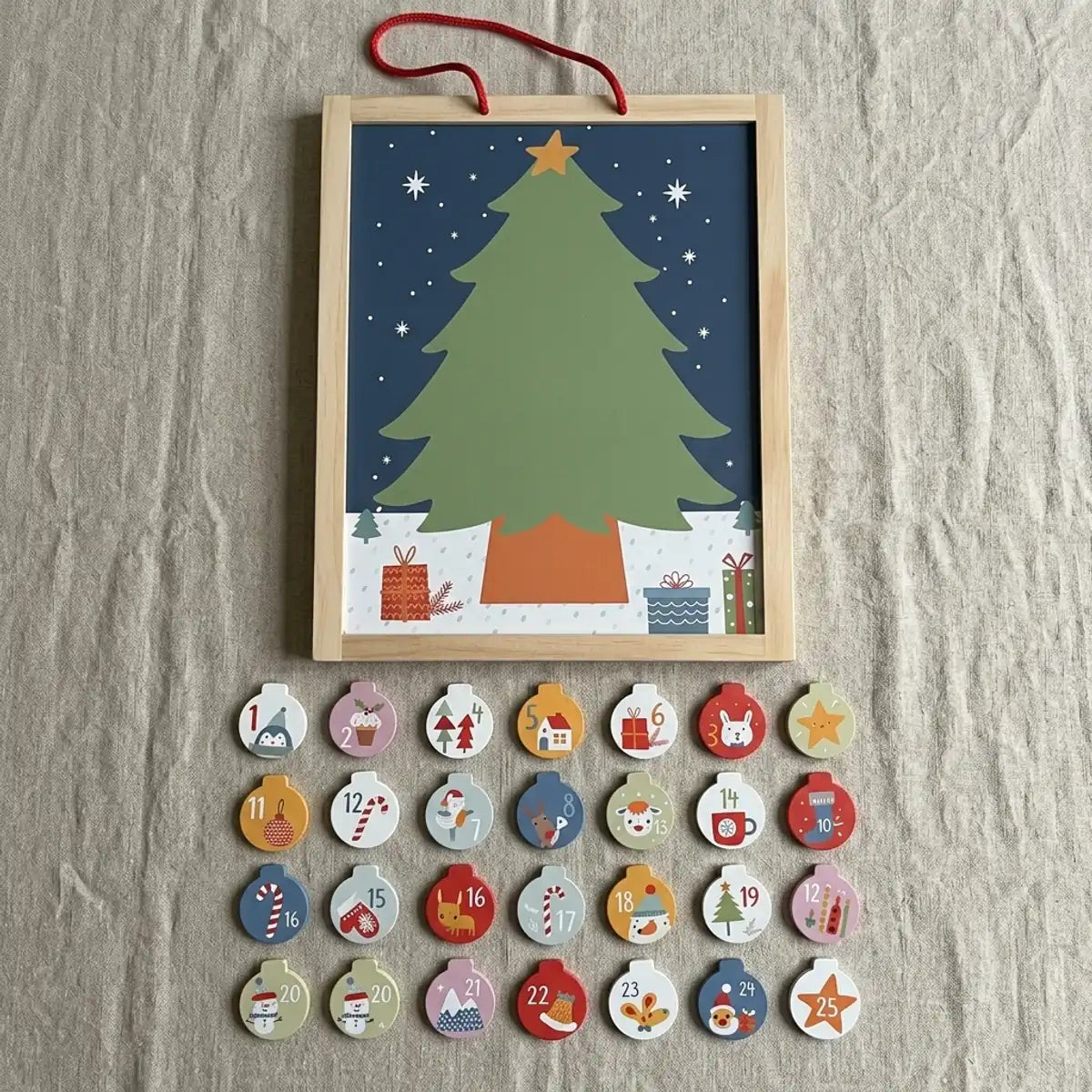 Panneau et les 25 ronds numérotés du calendrier