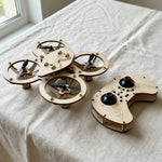 Drone en Bois à Construire, Quadricoptère Télécommandé - Vignette | Royaume Montessori - Jouets Educatifs Montessori