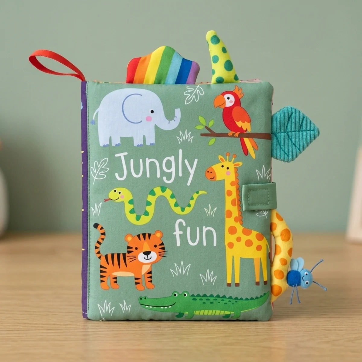 livre-eveil-tissu-bebe-variante-tigre-13 Livre sensoriel souple Montessori