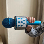 Micro de Karaoké pour Enfant avec Haut Parleur - Vignette | Royaume Montessori - Jouets Educatifs Montessori