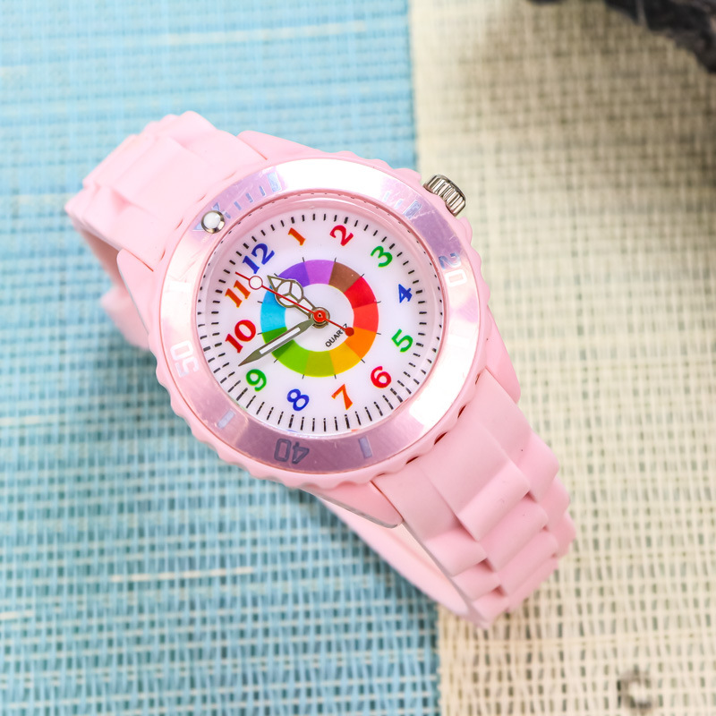 Montre Pédagogique Montessori pour Enfant – Apprendre l'Heure en Couleurs Rose Pâle