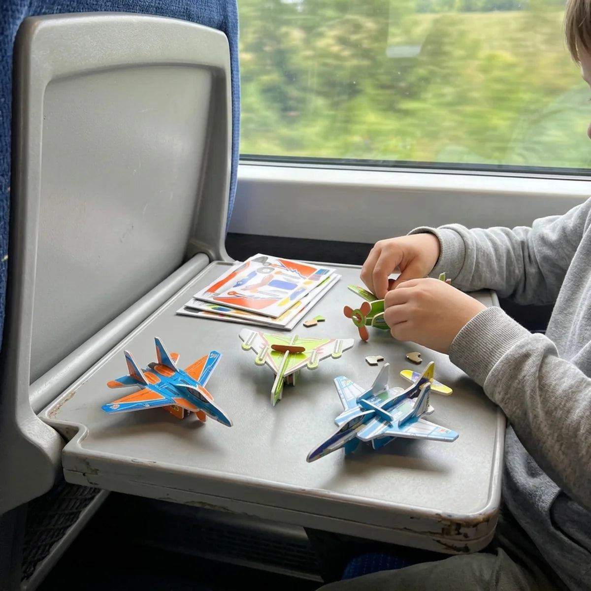 puzzle-3d-carton-en-voyage-07_4050820f-e6c6-4ec7-a99a-df5f64f28050 Puzzle 3D Enfant en Carton à Assembler