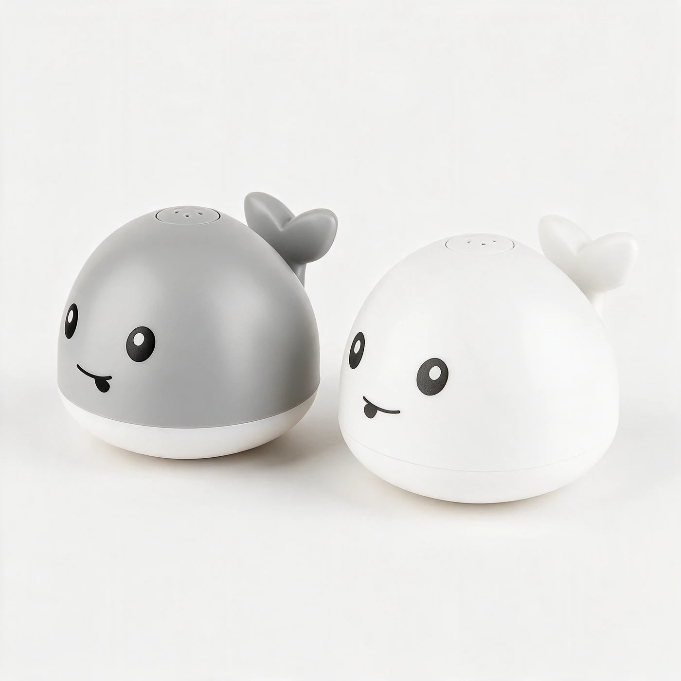 royaume-montessori-baleine-de-bain-bebe-mila-variante-06 Mila la Baleine d'Éveil pour Bébé