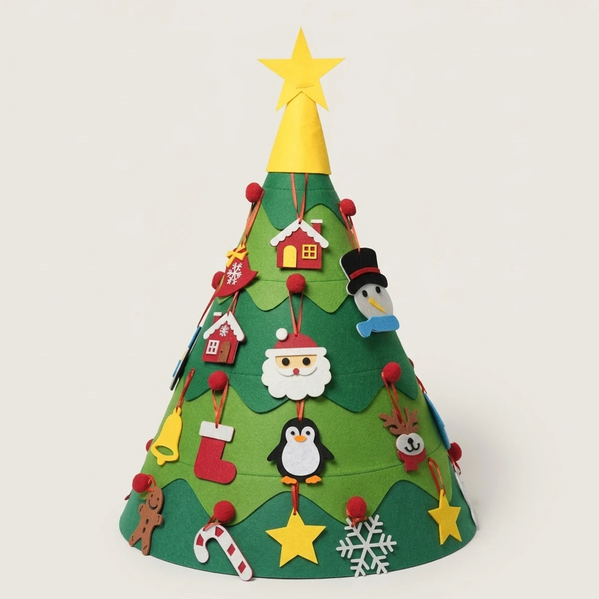 Sapin en feutrine de 68 cm avec ses 18 décorations